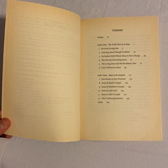 Living Jesus Learning the Heart of the Gospel Harper Collins Book - Picture 4 of 4